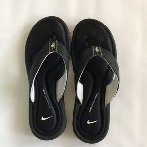 Nike Memory Foam Flip Flops